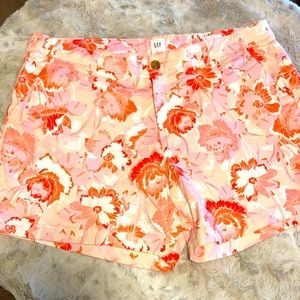 Gap Floral Print Shorts with Pockets